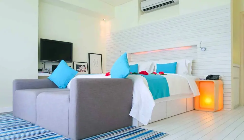 هتل هالیدی این کندوما